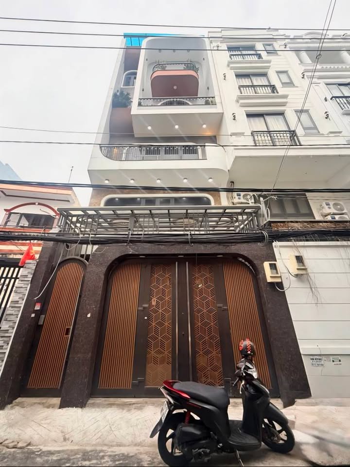 Toà nhà CHDV 120m² Nguyễn Văn Đậu, Bình Thạnh - Doanh thu 100 triệu/tháng!