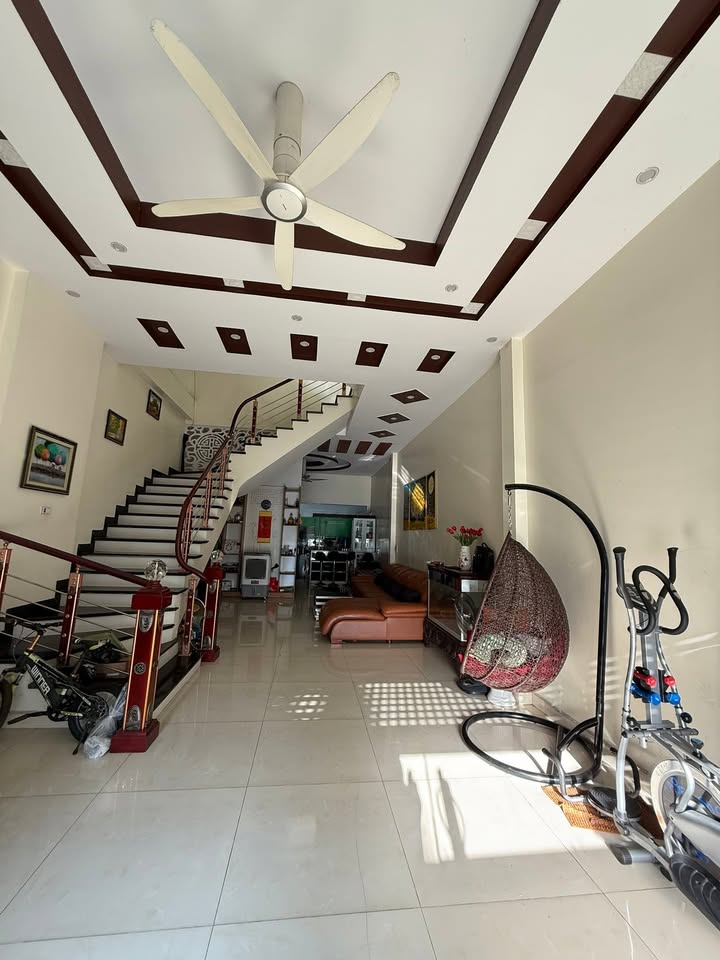 Nhà phố Lê Thiết Hùng, Lào Cai 83.3m² giá 3.599 tỷ - Dọn vào ở ngay!