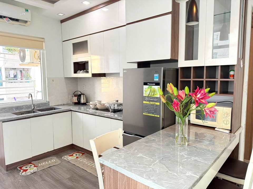 Căn hộ cho thuê Mường Thanh Viễn Triều Nha Trang 62m² giá 9 triệu - View biển thoáng mát!