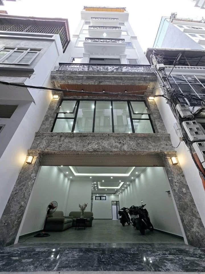 Nhà Phố Phạm Tuấn Tài, Cầu Giấy 50m² giá 26.4 tỷ - Thiết kế hiện đại, tiện ích đầy đủ!