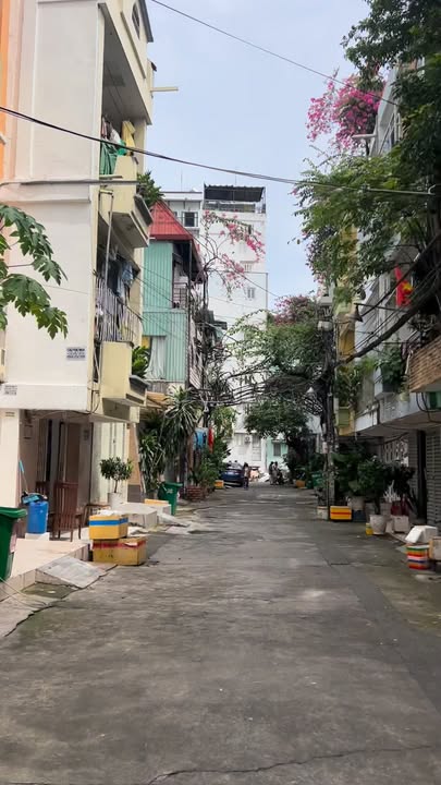 Nhà phố hẻm xe hơi Ung Văn Khiêm, 66m² giá 10.88 tỷ - Thiết kế hiện đại, tiện nghi!