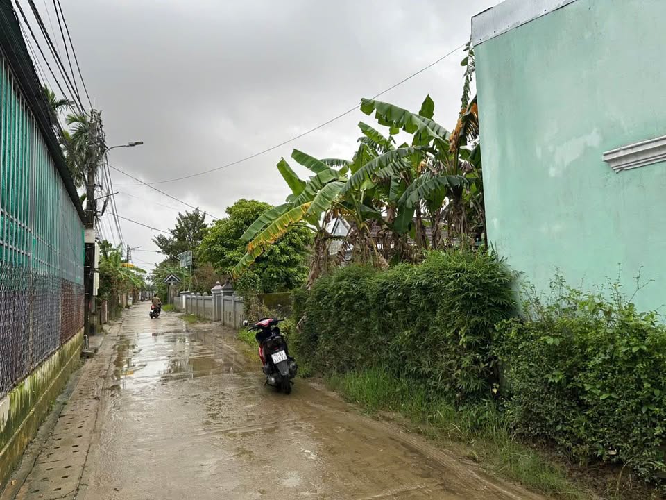 Nhà mặt tiền xóm Ngọc Anh, Phú Mỹ, 90m² giá 1.75 tỷ - Đường thông thoáng, gần sông!