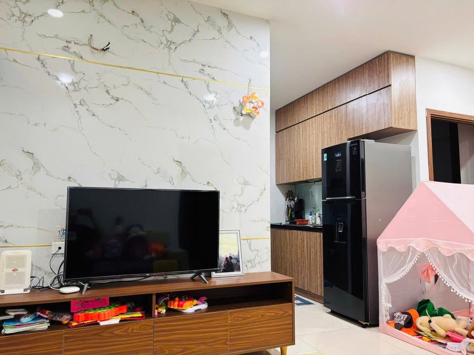 Căn hộ 3PN Tòa Xuân Mai Dương Nội 80m² giá 5.3 tỷ - Nội thất đầy đủ, ban công đẹp!