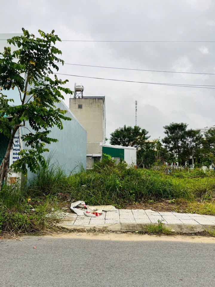 Đất nền Phan Thái Ất, Quảng Ngãi 100m² giá 2.4 tỷ - Cơ hội đầu tư tốt!