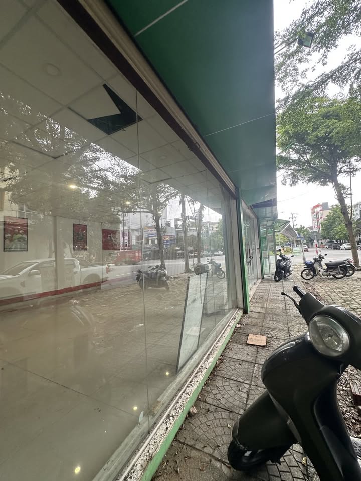 Lô góc 204m² mặt tiền Nam Trân, Đà Nẵng - Đối diện bến xe, cơ hội đầu tư sinh lời!