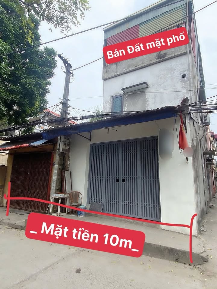 Nhà mặt phố Nguyễn Khoái Hoàng Mai 135m² giá 23.5 tỷ - Vị trí đắc địa, sổ đỏ chính chủ!