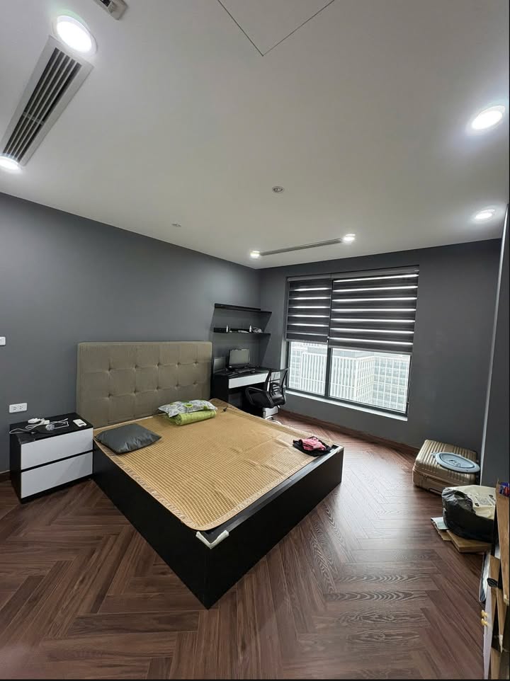 Căn hộ 2 ngủ Thái Hà 43m² giá 12 triệu - Full nội thất đẹp mắt!