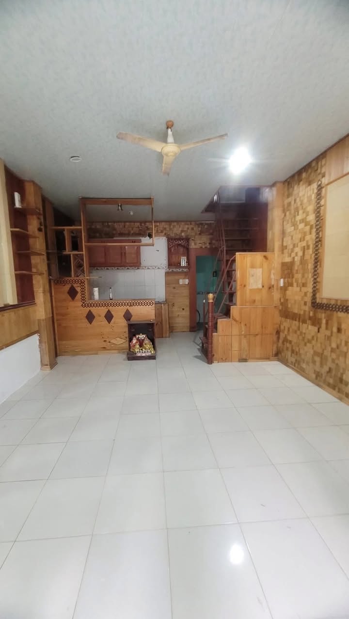 Nhà bán Tân Vĩnh Hiệp Tân Uyên 40m² giá thỏa thuận - Sổ đỏ chính chủ!