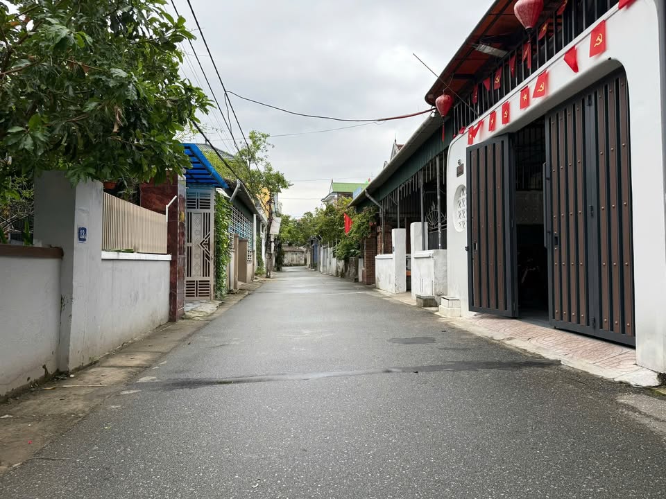 Đất nền đẹp tại ngõ 14 Nguyễn Biểu, Nam Hà, 122.15m² - Giá chỉ 2 tỷ!