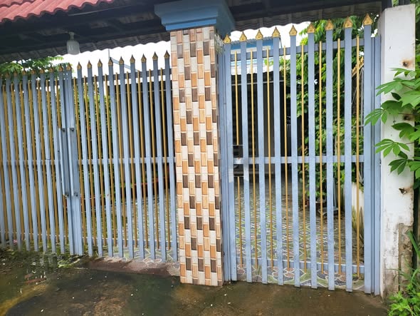 Nhà phố Củ Chi 234m² giá 4.3 tỷ - Chính chủ bán gấp, phù hợp cho gia đình đông người!