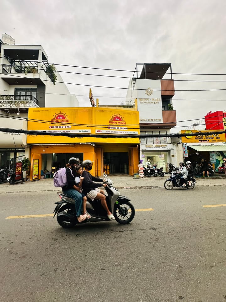 Nhà mặt tiền Lâm Văn Bền, Quận 7, 45m² giá 12.5 tỷ - Đầu tư sinh lời ngay!