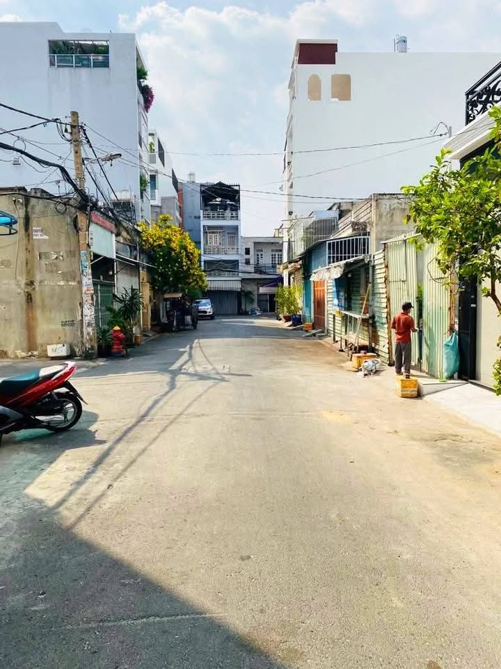 Nhà phố Kim Chung Hoài Đức 45m² giá 6 tỷ - Nhà mới 6 tầng có thang máy