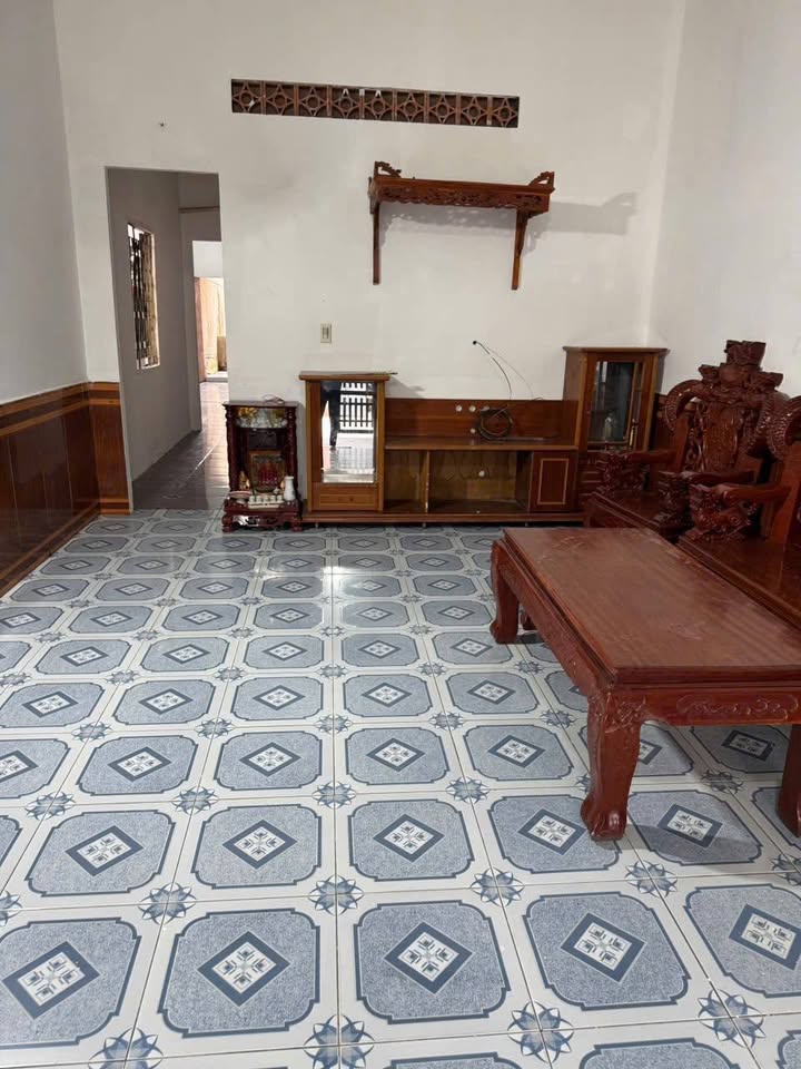 Nhà mặt tiền Trảng Dài 150m² giá 4.5 triệu - Cho thuê lâu dài, tiện nghi đầy đủ!