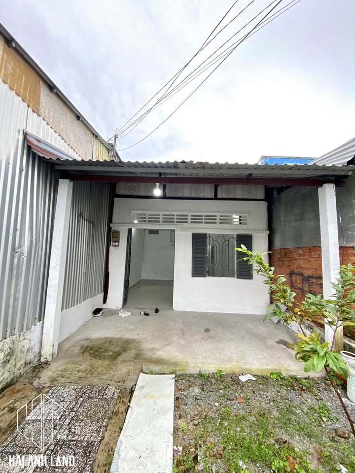 Nhà cho thuê sân vườn hẻm Nguyễn Trung Trực, Rạch Giá 147m² chỉ 3.6 triệu - Đừng bỏ lỡ!