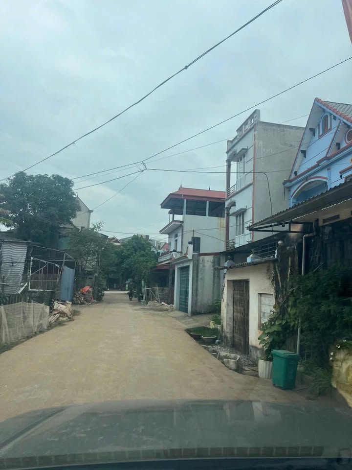 Nhà ống 100m² tại QL37 Hương Sơn - Giá chỉ 1.7 tỷ, chính chủ bán gấp!