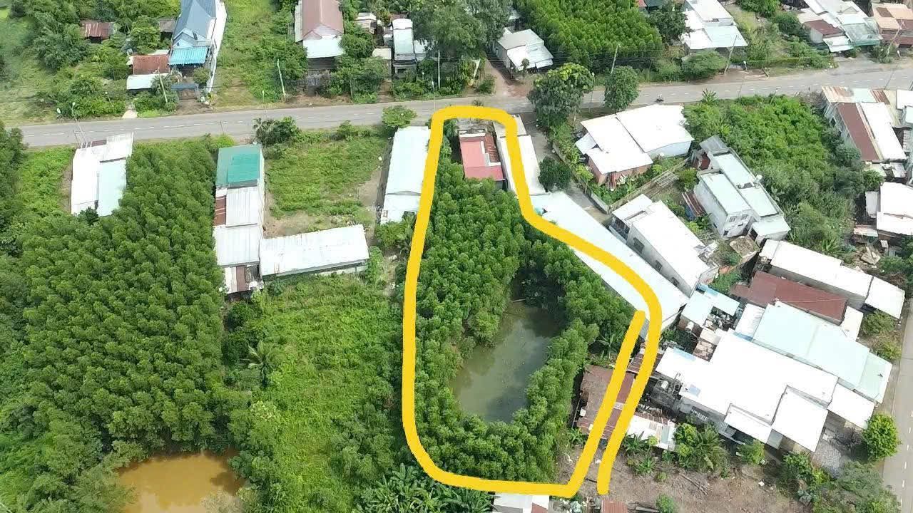 Đất nền 1400m² tại Thị Trấn Vĩnh An, giá 2.7 tỷ - Đầu tư sinh lời ngay!