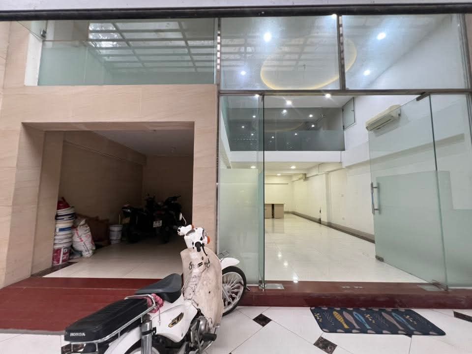 Shophouse Lacata Văn Phú Hà Đông 90m² giá chỉ 11 triệu - Cho thuê văn phòng và showroom!