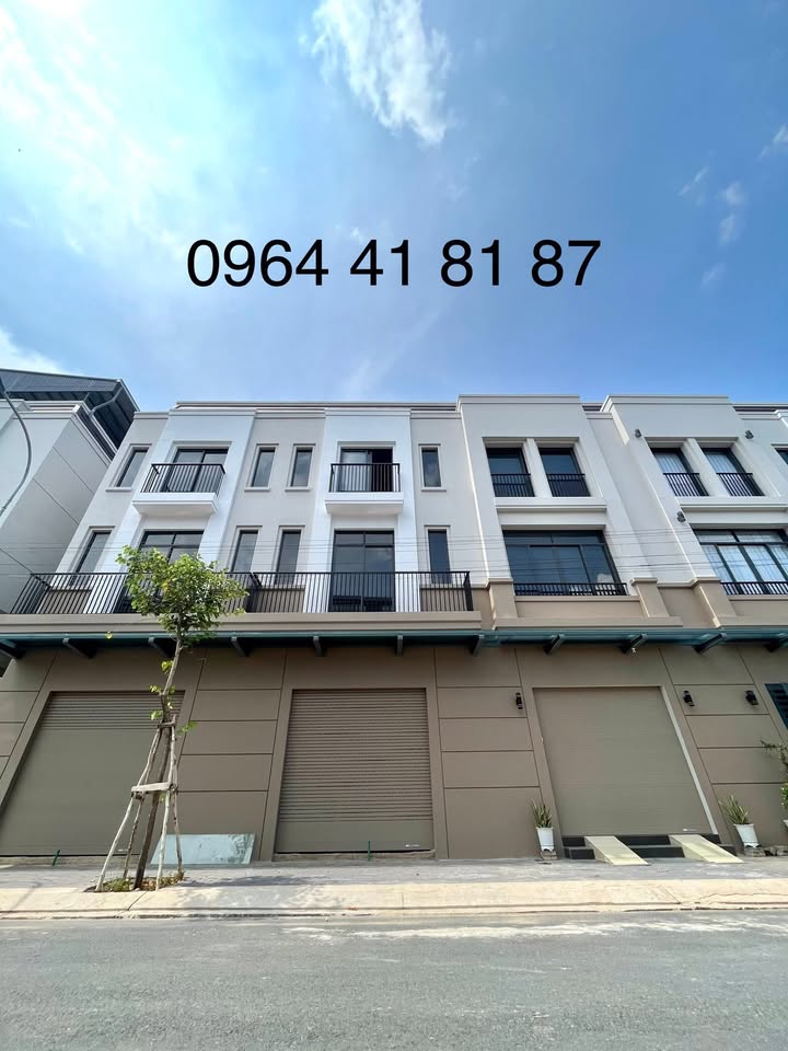 Nhà thô Khu đô thị Tây Sông Hậu - Long Xuyên 65m² giá 3 tỷ - Cơ hội đầu tư hấp dẫn!