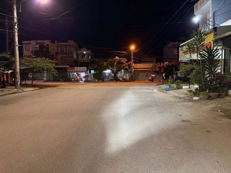 Đất mặt tiền Nhơn Bình 114m² giá chỉ 2.2 tỷ - Cơ hội đầu tư tuyệt vời!