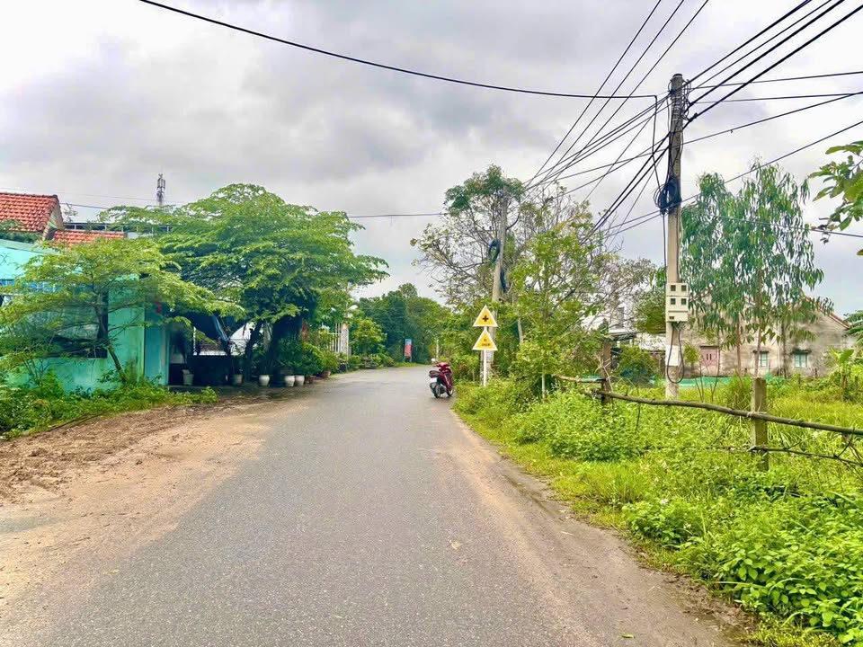 Đất nền Hòa Tiến Đà Nẵng 175m² giá 800 triệu - Pháp lý sạch, xây nhà ngay!