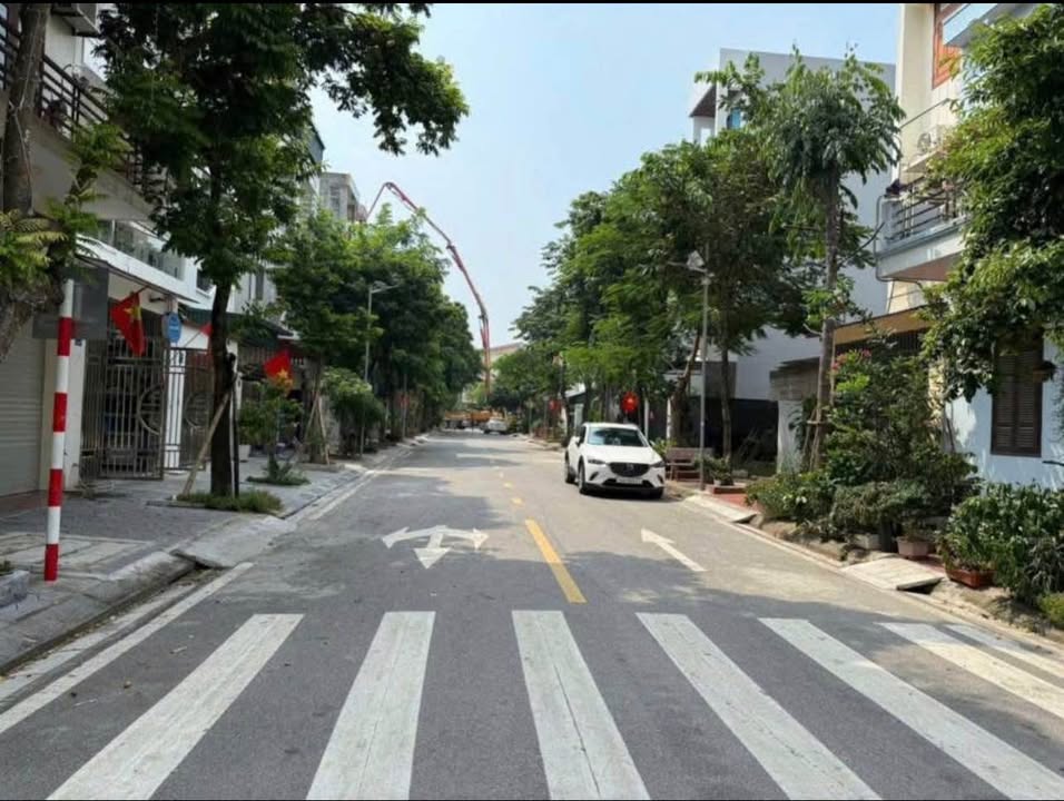 Đất nền KĐT Vạn Phúc Tây Nam Cường Hải Dương 76m² giá 4 tỷ - Hướng Đông thoáng mát!