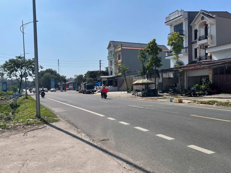 FrontHouse Ql2C Đồng Tâm 100m² giá 4 tỷ - Khu kinh doanh sầm uất!