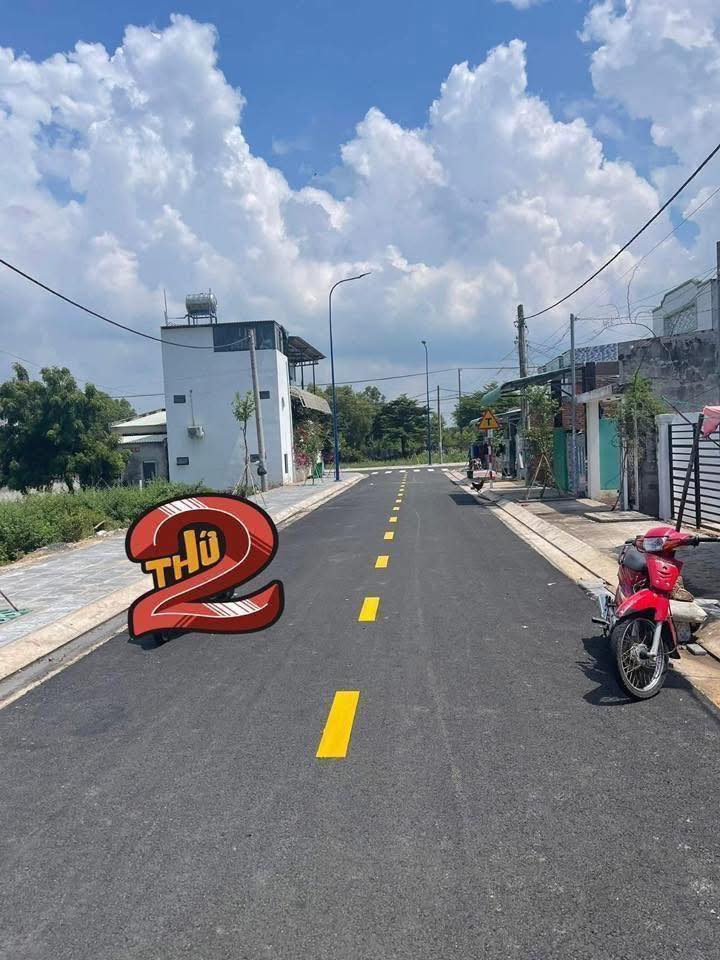 Nhà đẹp 81m² tại Thị Trấn Phước Hải giá chỉ 3.5 tỷ - Gần biển, kinh doanh thuận lợi!