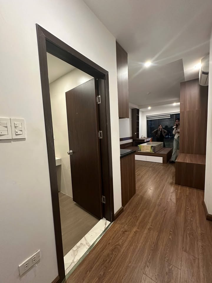 Studio cho thuê Ngõ 66 Nguyễn Hoàng 25m² - Full nội thất, vị trí đắc địa!