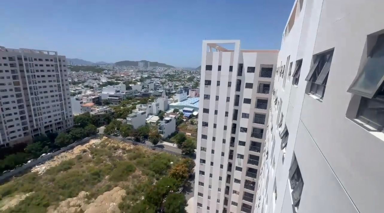 Căn hộ SSH08 Hà Quang 1 Nha Trang 65m² giá 2.39 tỷ - Thiết kế hiện đại, ban công hướng Đông Nam