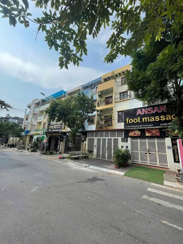 Nhà 4 tầng tại Võ Cường, Bắc Ninh 82.5m² giá 15 tỷ - View vườn hoa tuyệt đẹp!