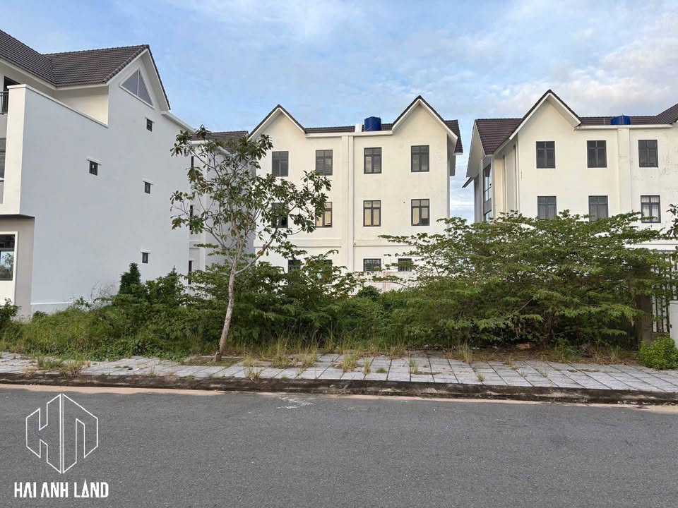 Bán đất nền biệt thự mini lô B14-17 đường số 9, Rạch Giá 177m² - Vị trí đắc địa gần bến tàu!