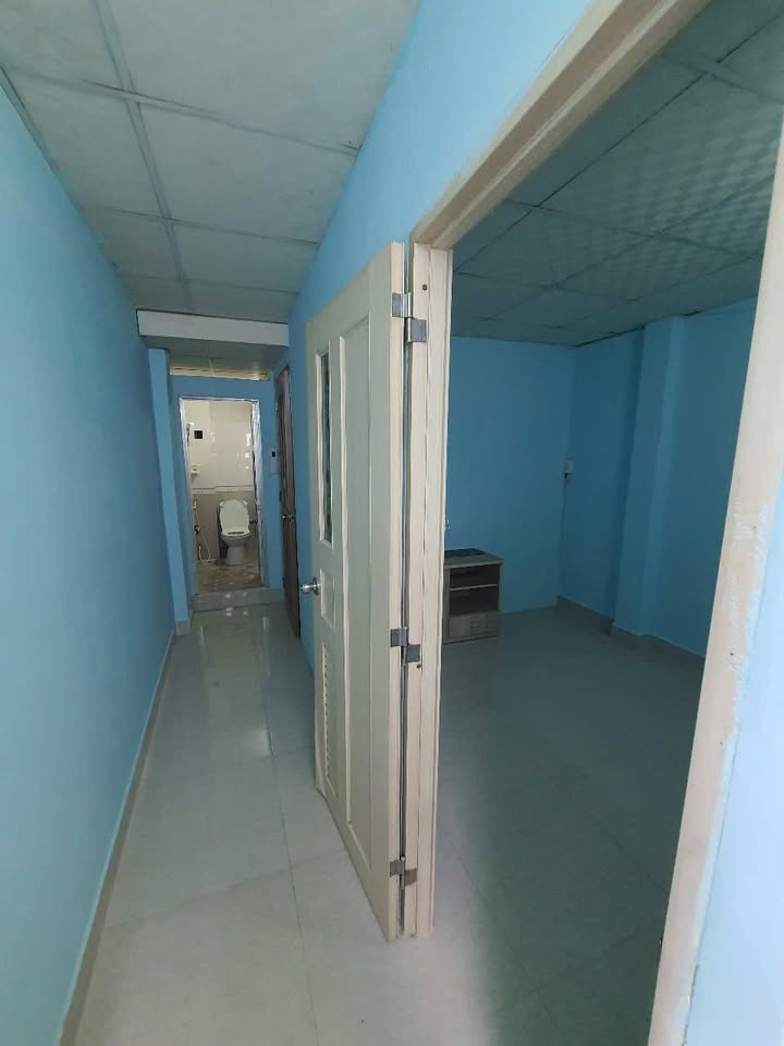 Nhà phố Hẻm 1, đường Hồ Thị Kỷ, quận 10 - 28.4m² giá 3.1 tỷ - Mặt tiền chợ Hoa thuận lợi!