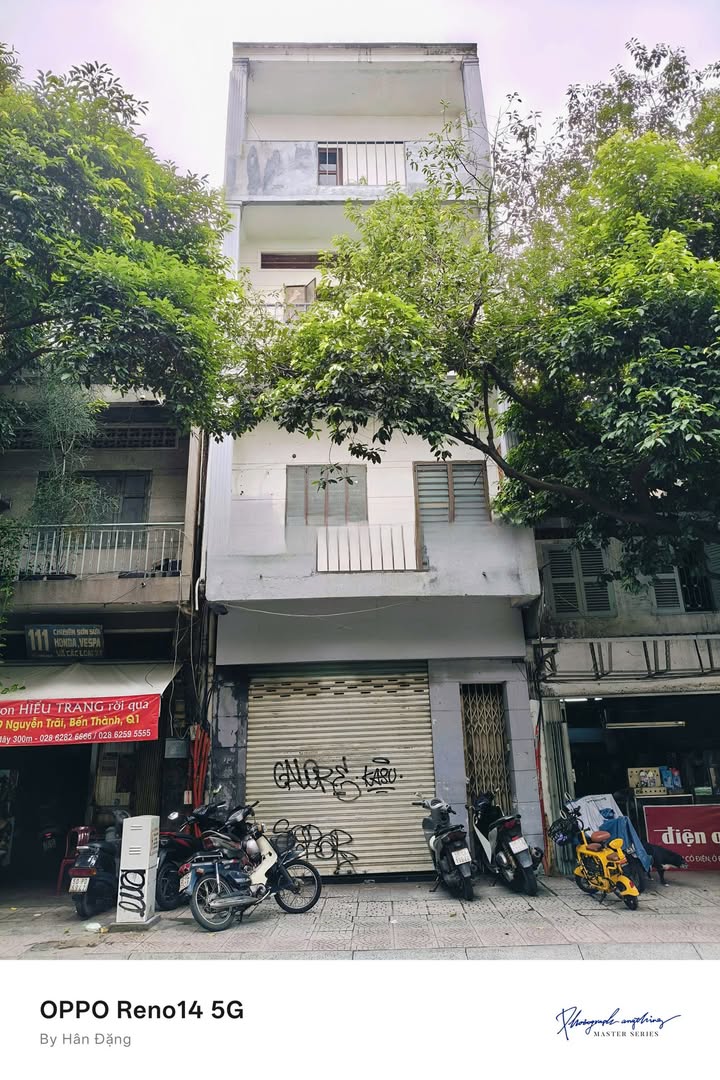 Nhà mặt phố Lê Thị Riêng, Quận 1, 86.4m² - Địa điểm kinh doanh lý tưởng!