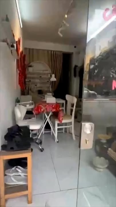 Cho thuê mặt bằng kinh doanh 2 tầng tại phố Tôn Đức Thắng, Đống Đa - Giá chỉ 10 triệu/tháng!