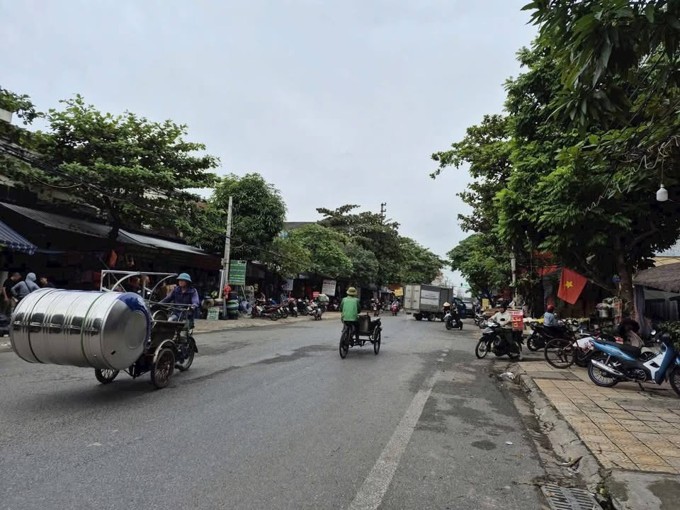 Đất nền mặt đường Lê Quý Đôn Thái Bình 75.6m² giá 10 tỷ - Kinh doanh đa dạng