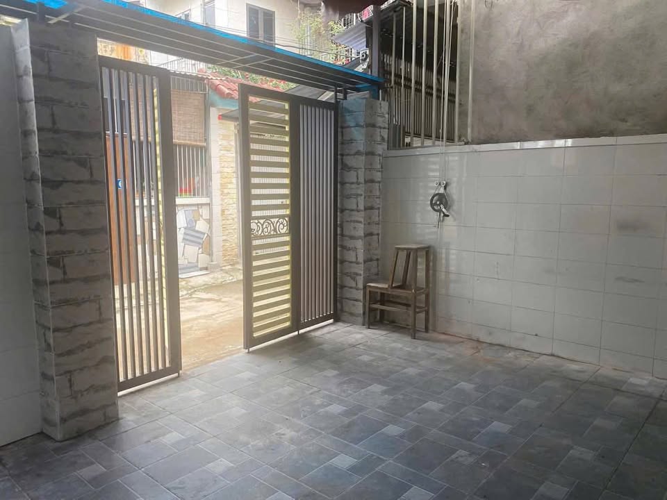 Nhà 2 Tầng Trường Vinh 72m² giá 4 tỷ - Vị trí đẹp, tiện ích đầy đủ!