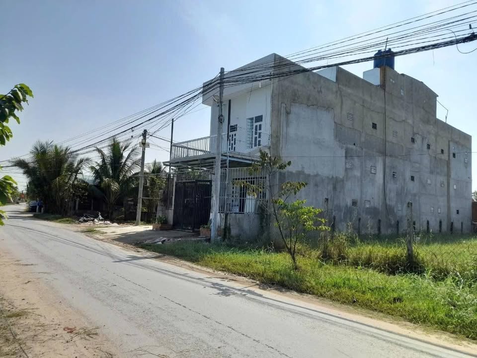 Dãy nhà trọ 14 phòng xã Mỹ Hạnh 175m² giá 2.25 tỷ - Đầu tư sinh lời ngay!