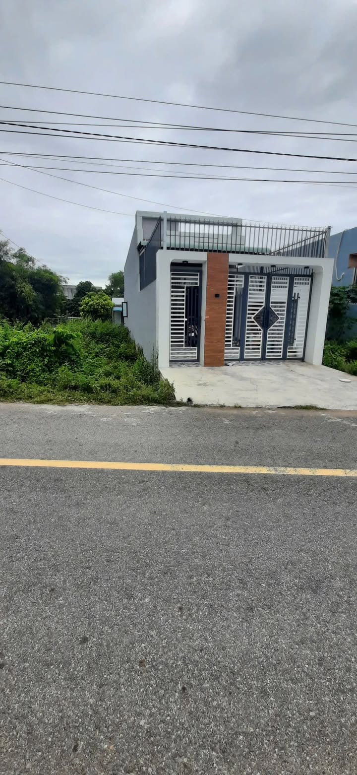 Nhà bán tại Phước Hải, Đất Đỏ 120m² giá 2.15 tỷ - Thiết kế hiện đại, vào ở ngay!