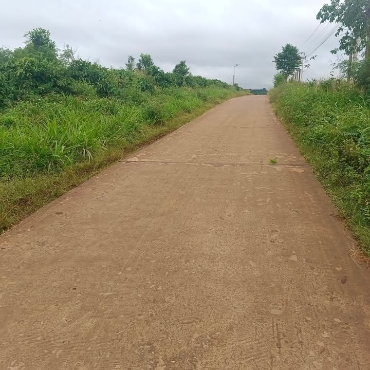 Đất nền Phú Xuân Krông Năng 180m² giá 360 triệu - Đường thông tứ hướng