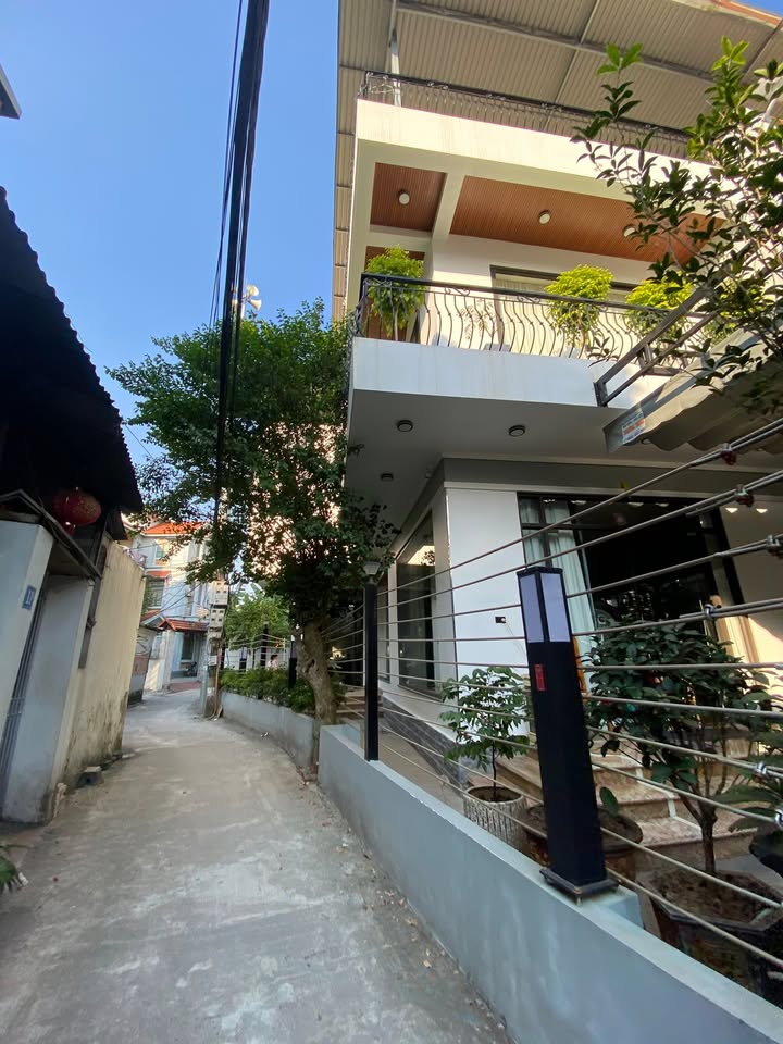 Đất Bát Khối Long Biên 72m² giá 8 tỷ - Vị trí đẹp thuận tiện kinh doanh!