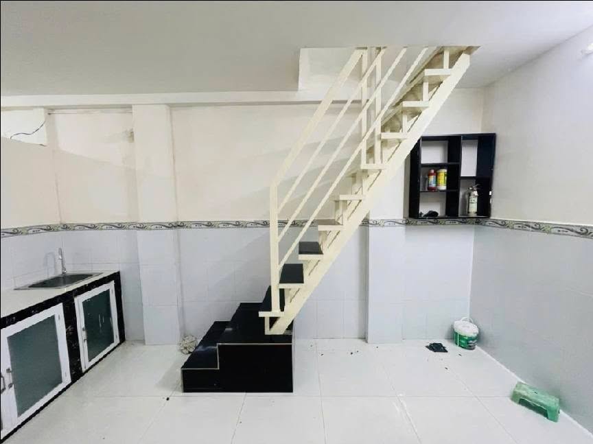 Nhà phố Hồ Thị Kỷ Q10 20.4m² giá 3.2 tỷ - Khu kinh doanh sầm uất!