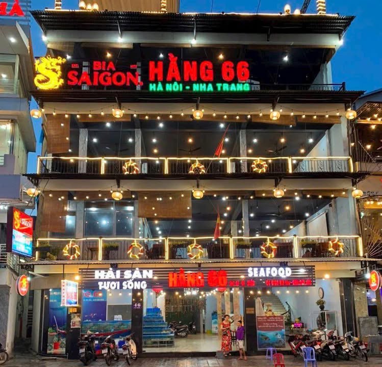 Mặt bằng KD Nhà hàng Nguyễn Khuyến 180m² giá 100 triệu - Vị trí đắc địa, đông đúc!