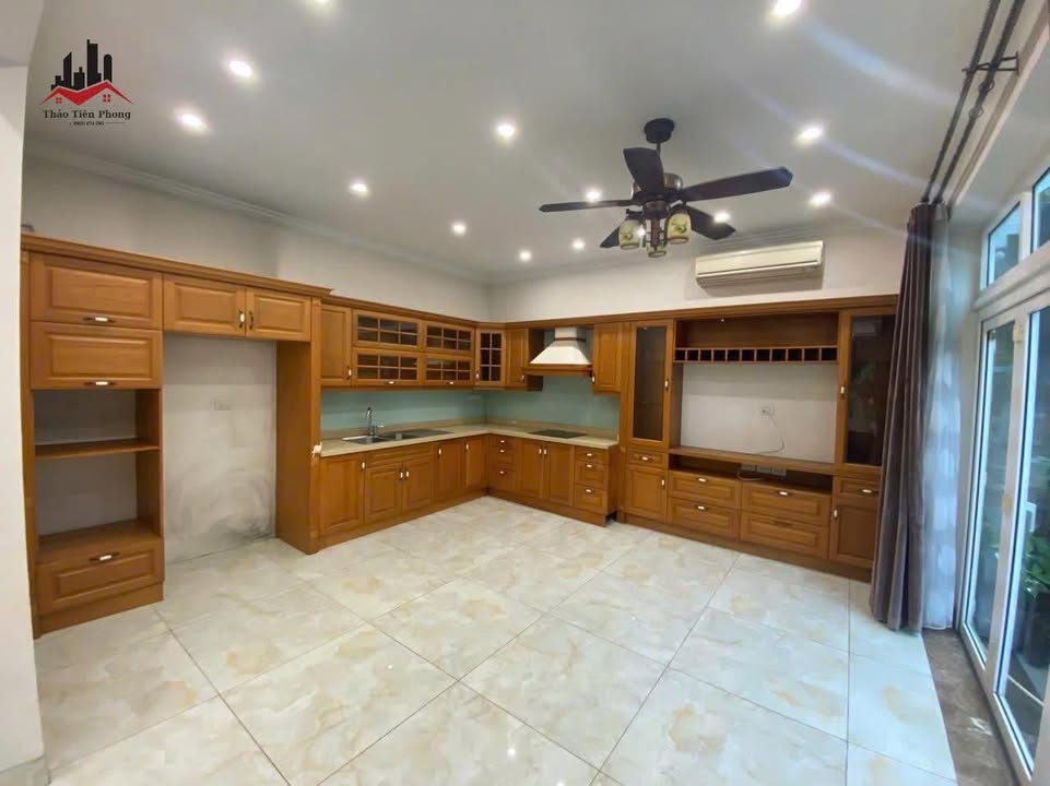 Biệt thự Splendora Hoài Đức 210m² giá 25 triệu - Sân vườn thoáng mát!