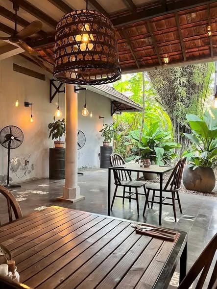 Cho thuê villa sân vườn Thảo Điền 1000m² - Không gian sống lý tưởng!