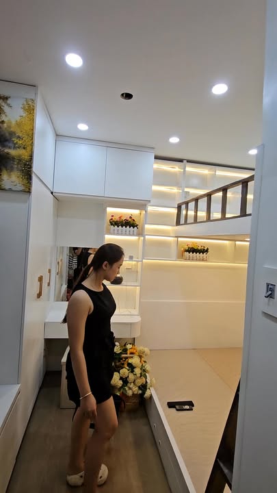 Căn hộ Tập thể Bạch Mai 16m² giá 1.85 tỷ - Ô tô đỗ cửa, chính chủ tặng full nội thất!