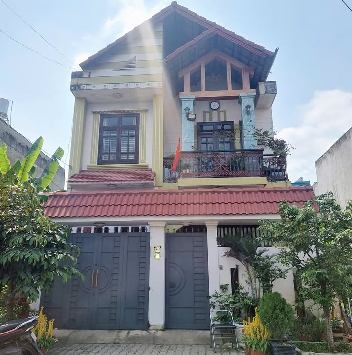 Nhà đẹp khu Mỹ Hạnh Nam, Đức Hòa, 105m² giá 4 tỷ - Sẵn sàng vào ở!