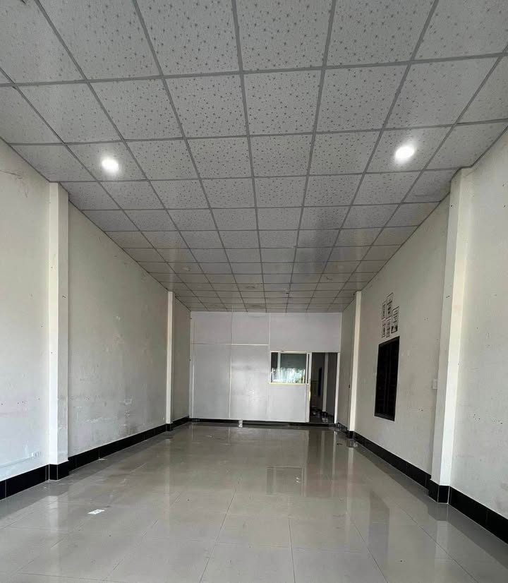 Nhà cho thuê mặt tiền Võ Văn Kiệt, Phú Thuỷ, 125m² giá 7 triệu - Sẵn sàng kinh doanh!