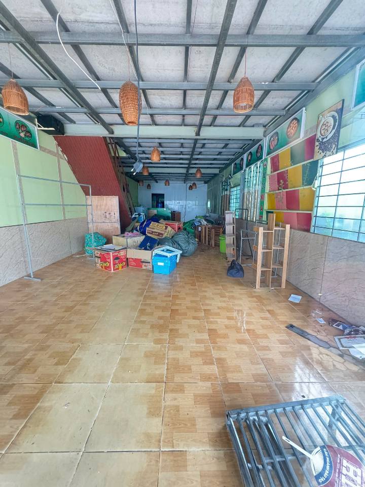 Nhà mặt tiền kinh doanh Nhựa Phú Thủy, Phan Thiết 200m² - Giá thuê chỉ 6 triệu!