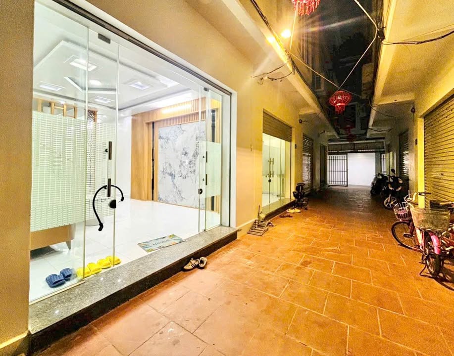 Nhà phố Hải An 42m² giá 2.39 tỷ - Ô tô vào tận nhà, sẵn sàng ở ngay!