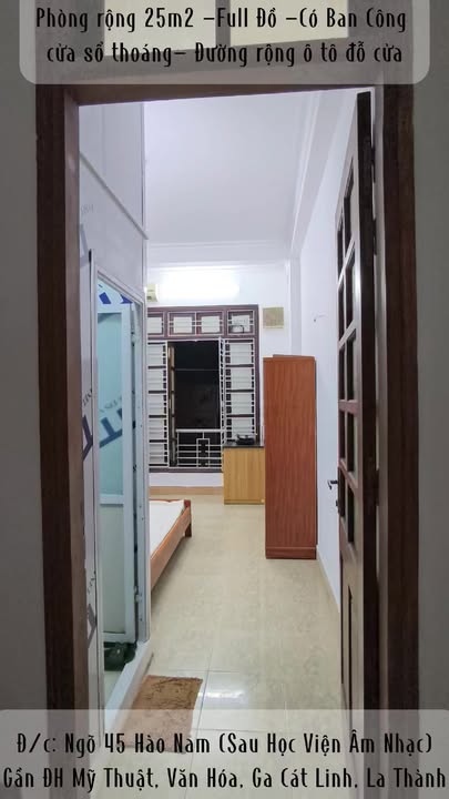 Phòng trọ 30m² tại Hào Nam - Full đồ - Khép kín - Ban công rộng!